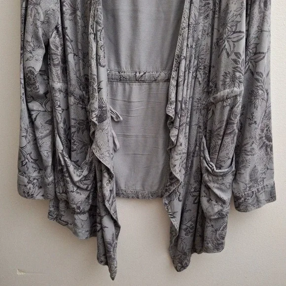 Knox Rose Cardigan Small Floral Gray Black Cover Topper Duster Lightweight Tie - Picture 4 of 8